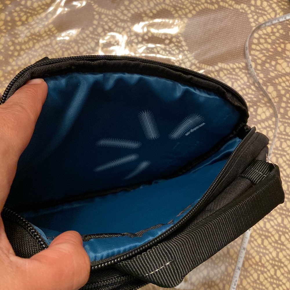 Tablet Case Logic - Picture 4 of 5